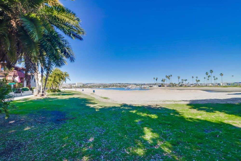 1 Block To Ocean & Bay Steps To Belmont Park Villa Сан Диего Екстериор снимка